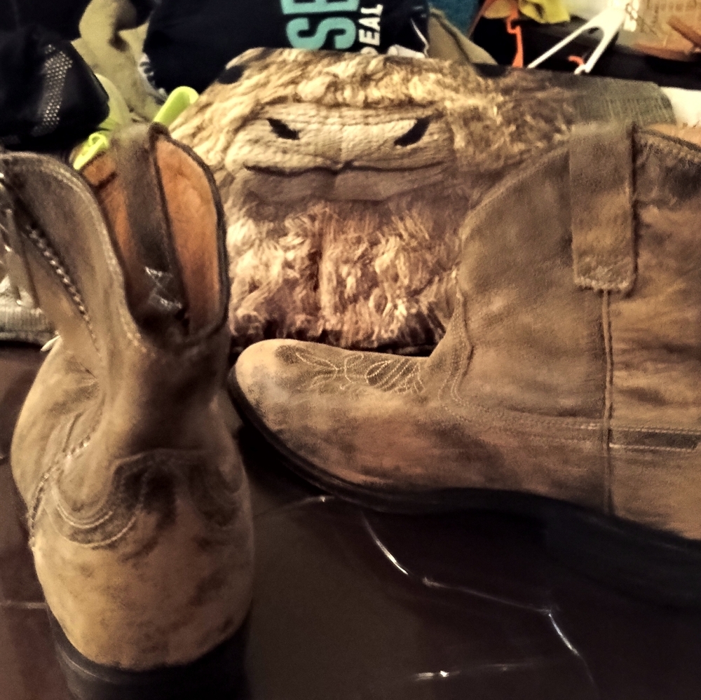 LAURA LEE BRAND LEATHER BOOTS!! MADE IN MEXICO, DISTRESSED LOOK!! - Picture 11 of 11